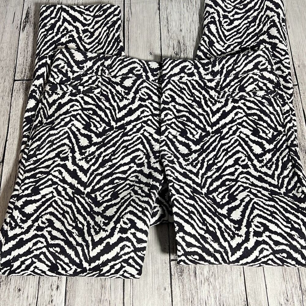 Banana Republic Sloan Zebra Print Pant size 6